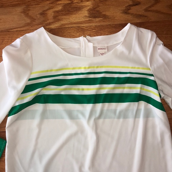Cream blouse with green stripe - Picture 2 of 3